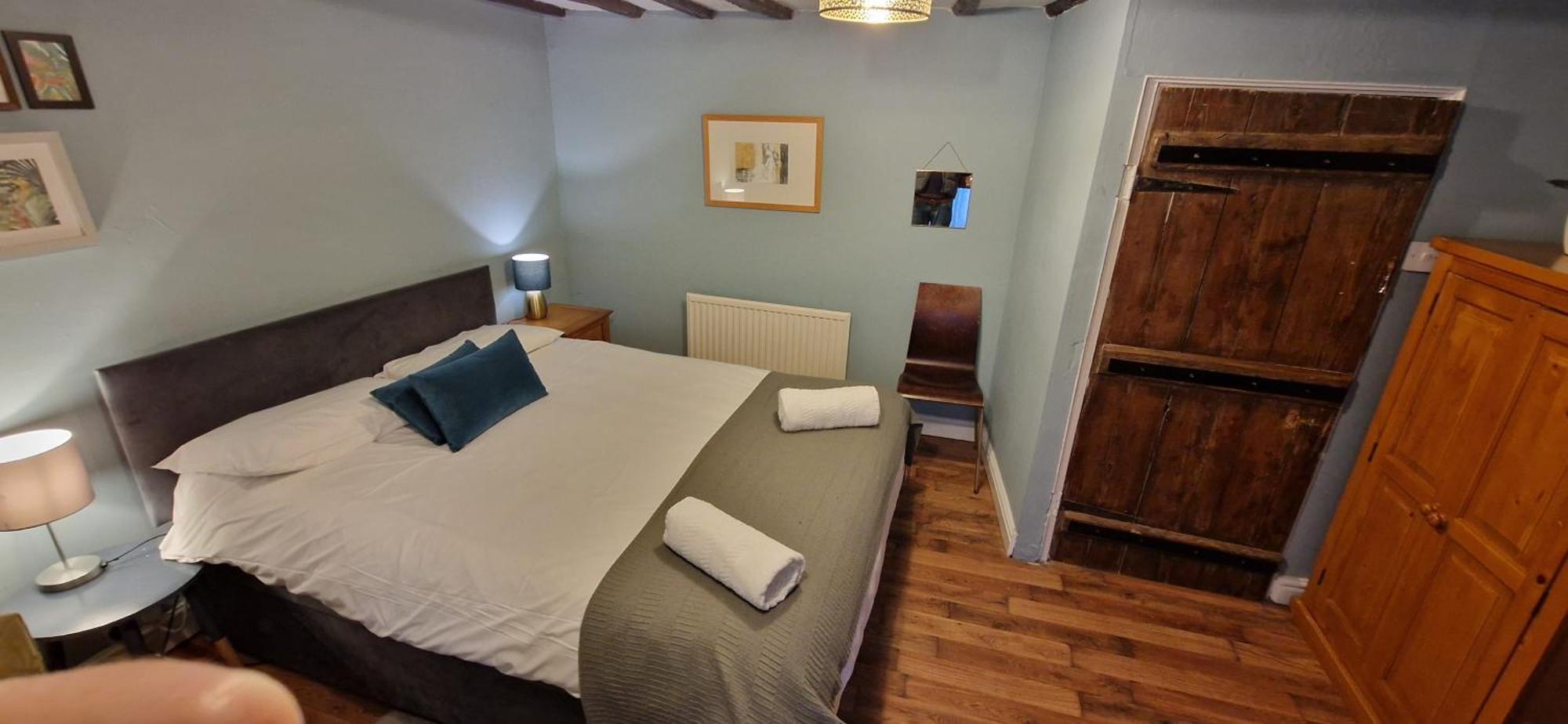 Holiday home Beautiful Townhouse 3 Double Beds Free Parking